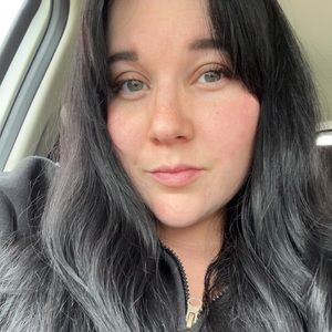 Meet your Posher, Breanna-lyn